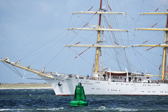 Den Helder, Netherlands. July 2, 2023. The Polish tall ship Dar Mlodziezy during the sail out on the Marsdiep in Den Helder.