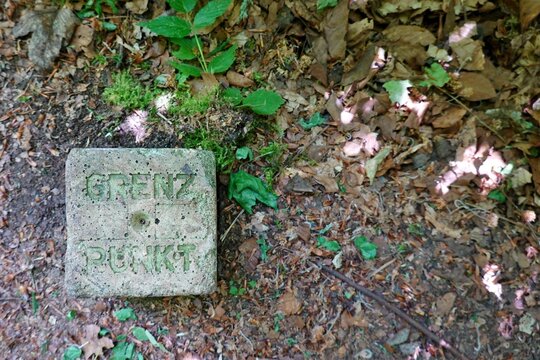 Grenzpunkt - Grenzstein