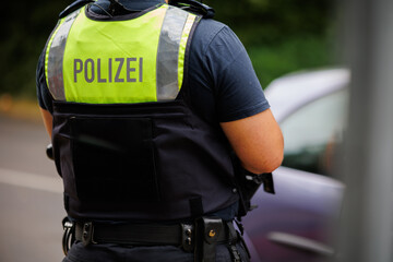 Officer 4