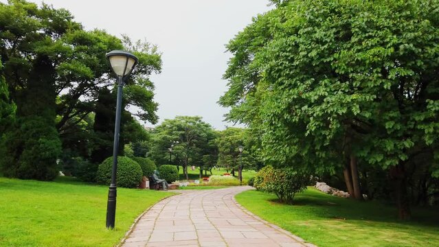 4K outdoor city garden greening environment street view