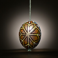 easter eggs, pysanky, ukrainian style