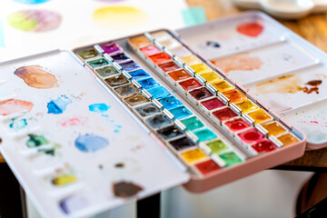 Watercolor Workshop. Captivating Creations: Women Crafting Stunning Watercolor Artwork in Guided Session