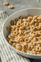 Healthy Oat Breakfast Cereal Rings