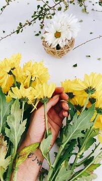 flower, flowers, bouquet, nature, yellow, blossom, summer, plant, spring, daisy, floral, beauty, flora, pink, petal, bloom, bunch, garden, color, orange, love, beautiful, chrysanthemum, closeup, gerbe