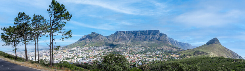 Majestic Table Mountain: Breathtaking Panoramic View of Cape Town, South Africa - Iconic Landmark, Natural Wonder, Scenic Beauty