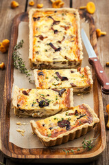Chanterelle mushroom, cheese and thyme homemade delicious tart (quiche)