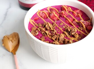 Pitaya Dragonfruit Smoothie Bowl w/ Banana, Raspberry, Cacao, Chocolate Granola