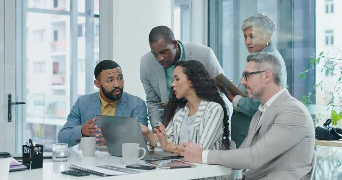 Workshop, training and meeting with business people at laptop for feedback, brainstorming or mentorship. Planning, teamwork and mentor coaching with men, women and online schedule or project agenda.
