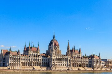 Fototapeta na wymiar View of Parliament building and the Danube river in Budapest, Hungary