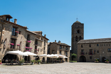 Plaza de Aínsa