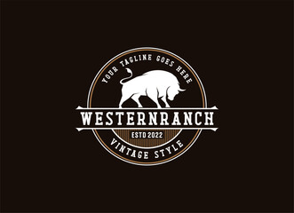 Fototapeta na wymiar Vintage classic bull longhorn logo design template