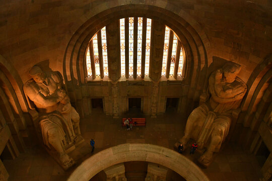 Hall of Fame with colossal statues at the Monument to the Battle of the Nations, Leipzig, Germany