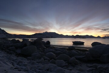 Fototapeta na wymiar Arctic views in south Spitsbergen. Around the fjord Hornsund..
