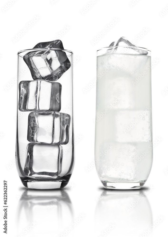 Poster glass of lemon lemonade with ice cubes and bubbles with reflection on white background