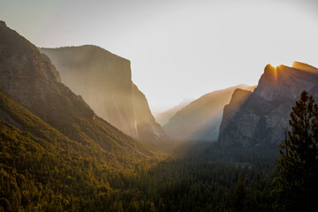 Tunnel View sunrise, Yosemite National Park, California