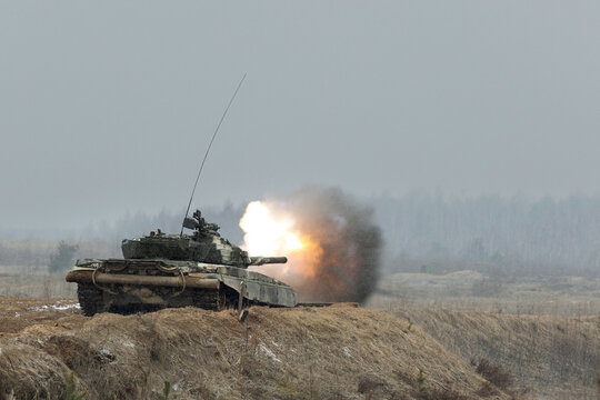 Tank shoots on the range