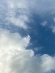 Obraz premium Every day's sky is uncertain.