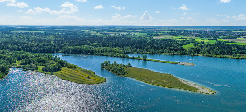 Ausblick zum Vogelschutzgebiet im s&uuml;dlichen  Bereich des Mandichosee bei Merching