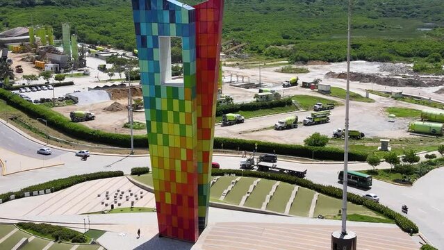 At 48 m high the monument La Ventana al Mundo &minus; or The Window to the World &minus; in Barranquilla, Colombia is hard to miss