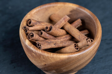 aromatic cinnamon sticks used in cooking and confectionery products