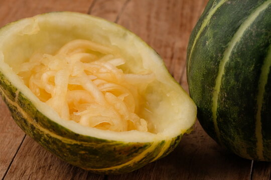 shaved cantaloupe and whole cantaloupe. Ramadan iftar drink. es blewah