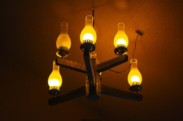 生活を彩るあかりとひかり