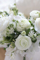 Obraz na płótnie Canvas Bouquet of white peony roses for the ceremony