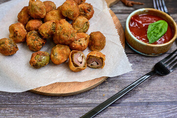  Olive all'ascolana..The typical Italian street-food appetizer with breaded fried olives stuffed of meat.