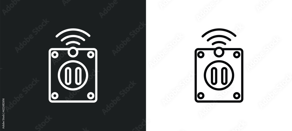 Poster smart plug outline icon in white and black colors. smart plug flat vector icon from smart home colle