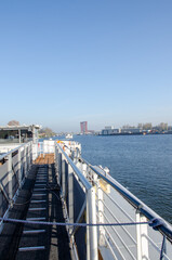 Obraz premium mit dem Schiff von Amsterdam nach Zaanse Schans