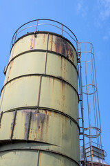Big metal silos on an abandoned industry © Richard Nantais