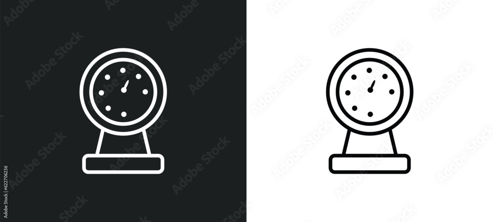 Aufkleber manometer outline icon in white and black colors. manometer flat vector icon from measurement collec