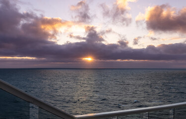 Obraz premium Cruise ship departing to Caribbean vacation from Miami port.