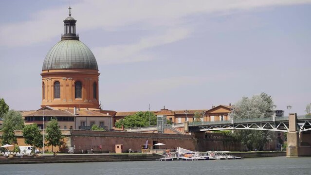 Toulouse D&ocirc;me de La Grave