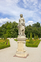 Fototapeta na wymiar statue in the garden of Wilanow Palace in Warsaw, Poland