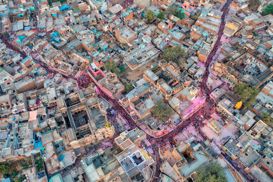 Aerial view of Shri Raas Bihari Temple during the Holy colour festival in Barsana, Uttar Pradesh, India.