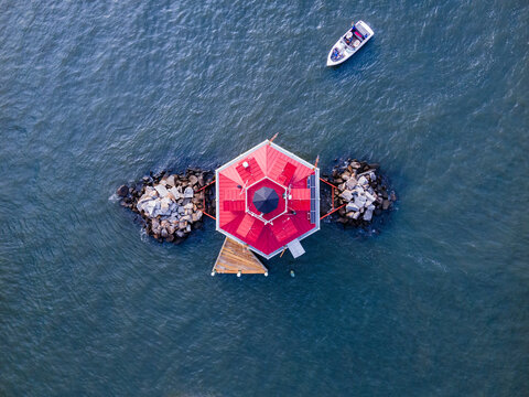 Aerial view of the Thomas Point Shoal Lighthouse in Annapolis, Maryland, United States.