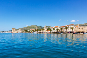Fototapeta premium View of the old town of Trogir at the Mediterranean Sea vacation in Croatia