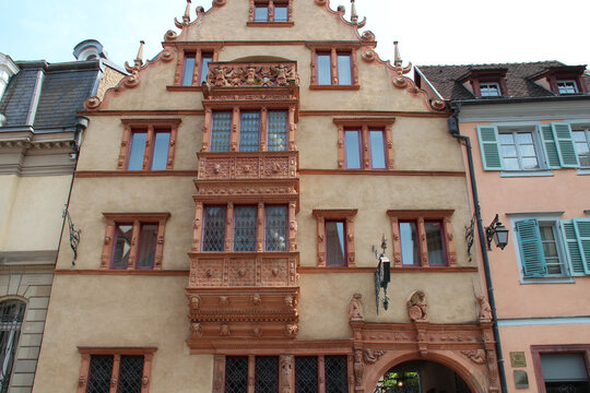 renaissance mansion (maison des t&ecirc;tes) in colmar in alsace (france)