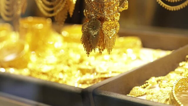 Golden jewelery items in Turkey