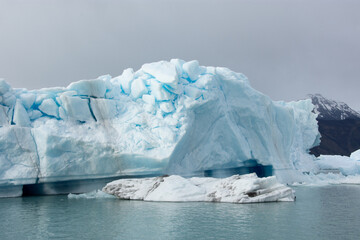 imponente glaciar perito moreno en patagonia argentina