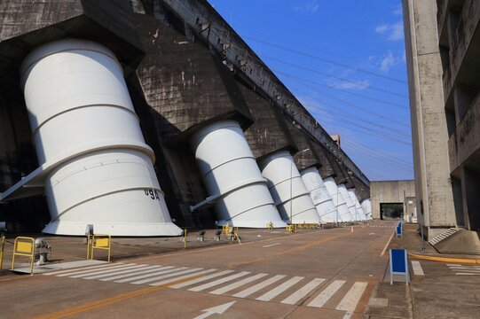 Itaipu Bilder Durchsuchen 1,430 Archivfotos, und