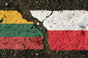 On the pavement are images of the flags of Lithuania and Poland, as a symbol of confrontation.