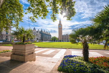 Parliament Square Garden and Big Ben in London view