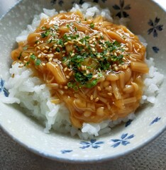 なめ茸とご飯　japanesefood