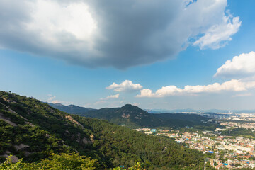 Fototapeta na wymiar Cloud with blue sky Seoul City South Korea
