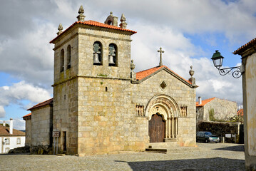Romanesque church in Sernancelhe, Portugal - obrazy, fototapety, plakaty