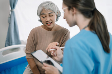 Elderly health checkups with a physician or psychiatrist who works with patients who are consulted...