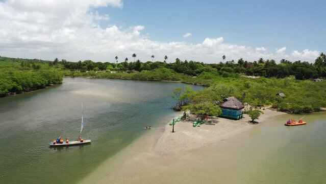 Pontal de Maracaipe Visto de Cima com drone 4k - ipojuca - Porto de Galinhas - Pernambuco - Nordeste - Brasil