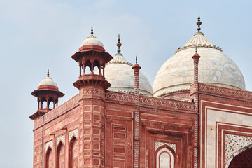 Close up Jawab Taj Mahal domes white marble mausoleum landmark in Agra, Uttar Pradesh, India,...